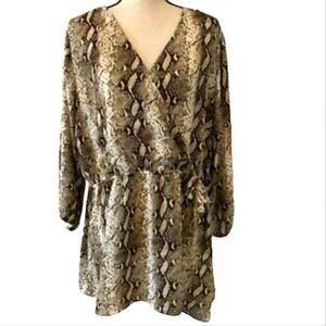 LN JUSTIFY FAUX WRAP SNAKE PRINT LONG SLEEVE BLOUSE SZ.1X